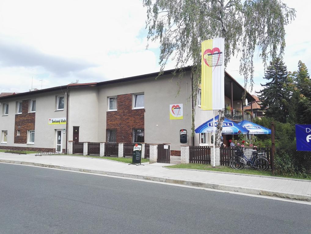 Penzion Tenis Podebrady Exterior photo